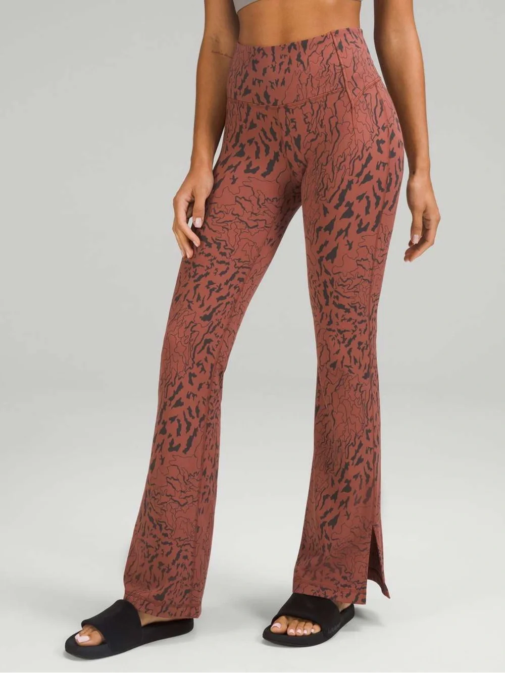 Lululemon Groove Super-High-Rise Split-Hem Flare Pant *Nulu
